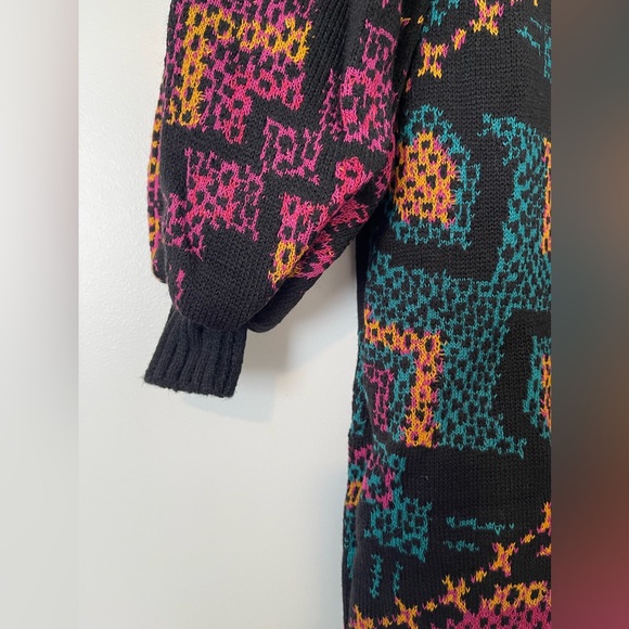 Farm Rio Yawanawa Stripes Midi Sweater Dress Multicolor Tribal Print Size Small - Picture 13 of 16